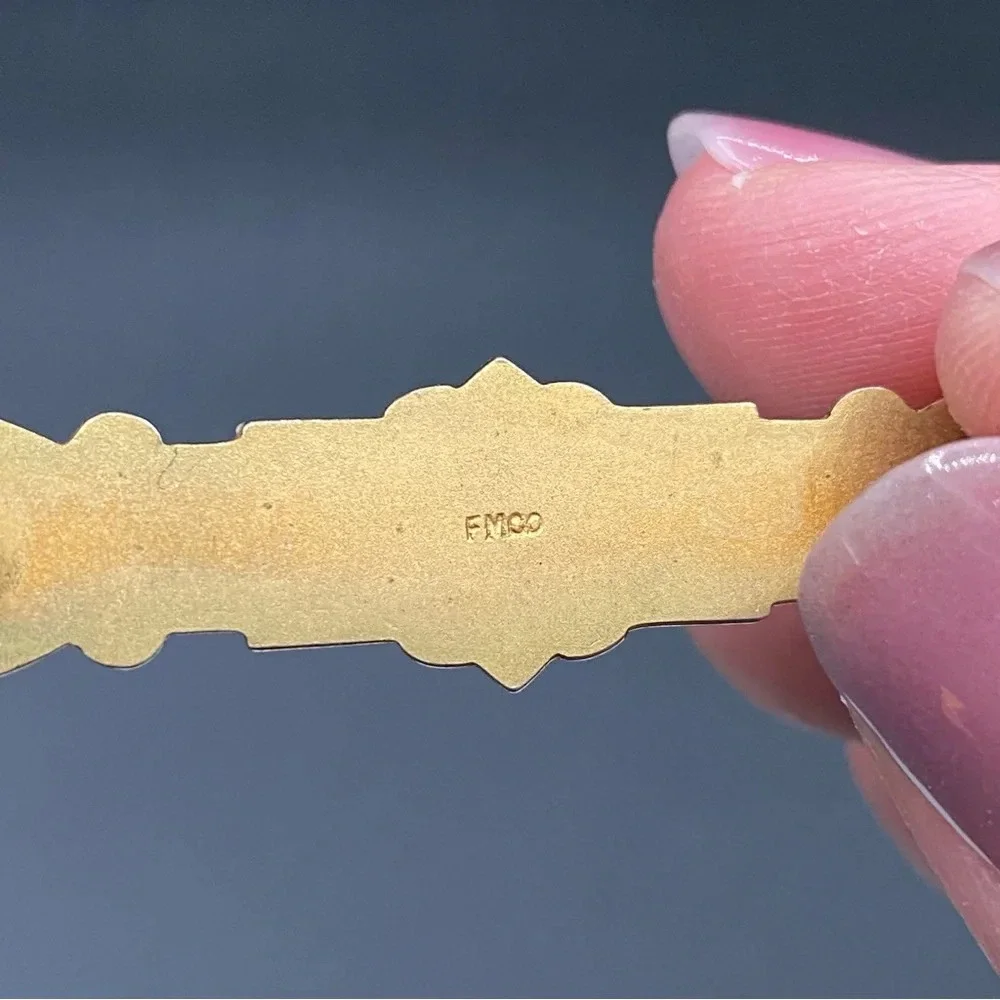 Antique Edwardian Era Gold-Filled Ornate Scroll Etched Bar Pin Signed FMCO